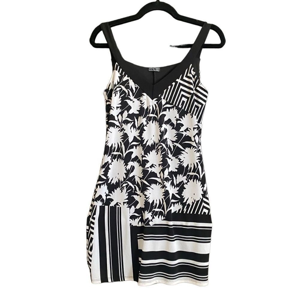 Heart Moon Star Y2k Cosmic Black/White Mixed Print Shift Dress. Size Medium.